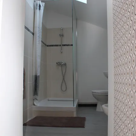 Chateau La Loge Oda ve Kahvaltı