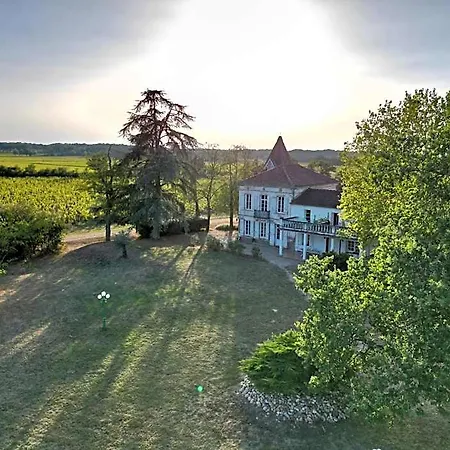 Bed & Breakfast Chateau La Loge 3*